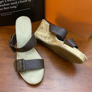 Old Navy Cork Platform Sandals